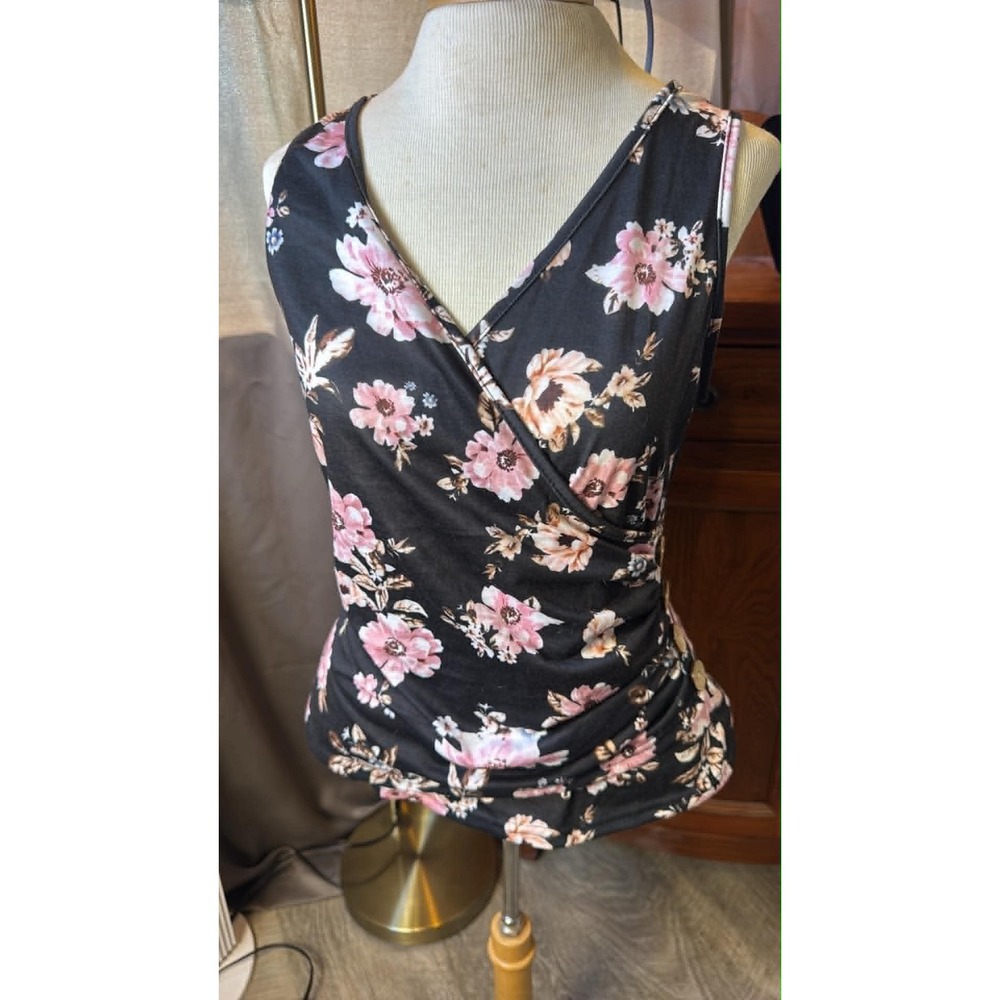 SHEIN Womens Floral V-Neck Sleeveless Surplice Ruched Side Button Top Black